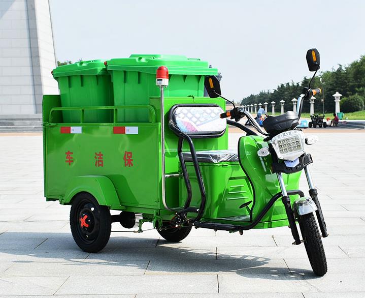 <strong>垃圾清運(yùn)車(chē)多少錢(qián)一輛</strong>